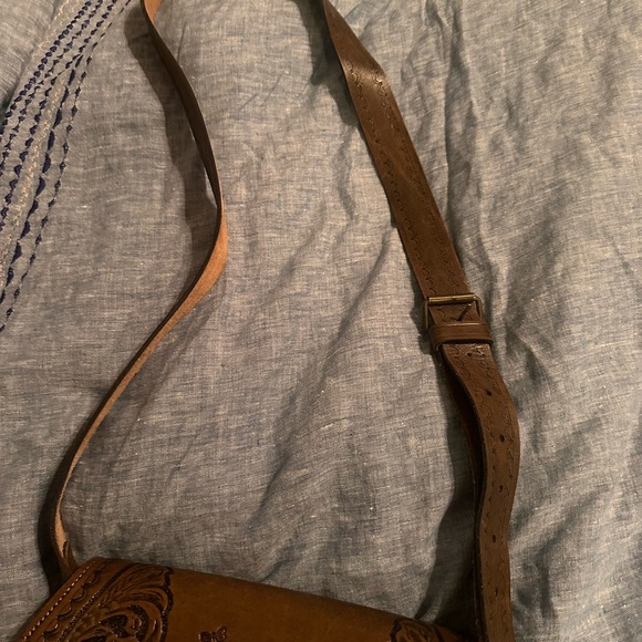 Beautiful genuine leather crossbody bag - Picture 3 of 5